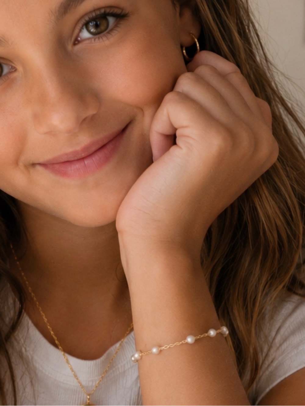 Delicate Gold Pearl Bracelet - children Jewelry